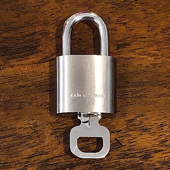 LOUIS VUITTON Silver Lock & Key Brushed Palladium Made In France COA #316 - Picture 6 of 14